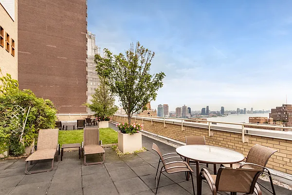 Sold by Brown Harris Stevens | media 18