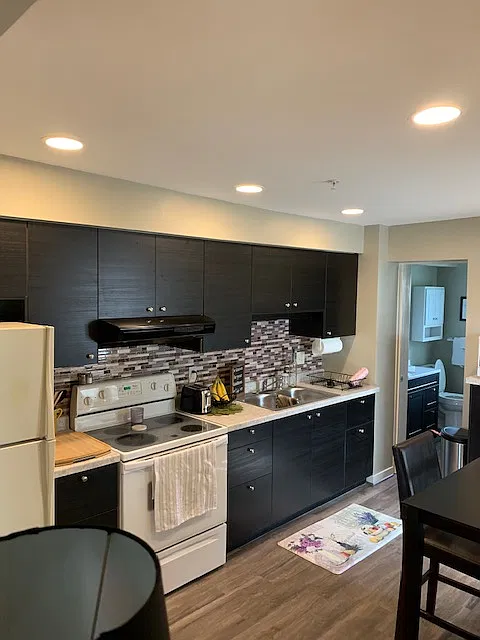 1 bed, 683 sqft, $900 — Photo 3