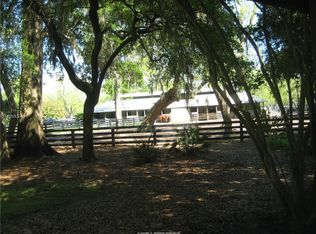 128 Bluffton Rd, Bluffton, SC 29910