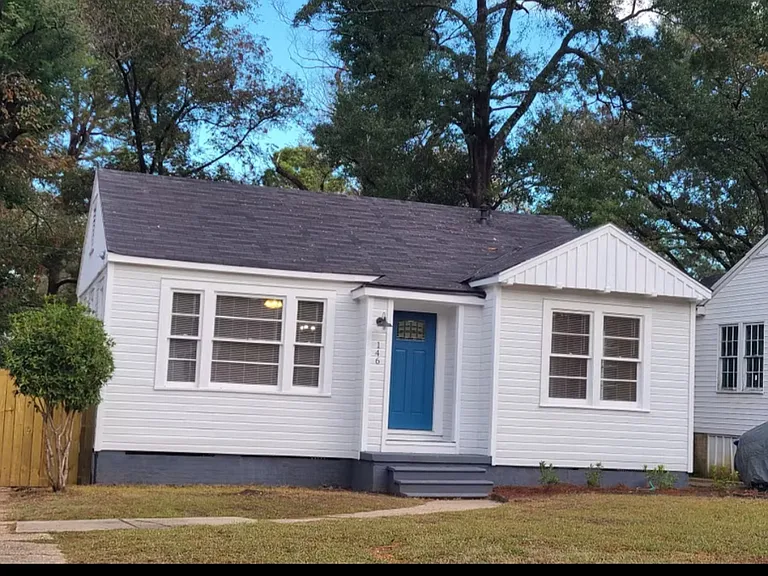 146 E Boulevard St — Photo 1