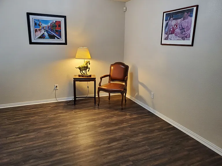 5005 Boxwood Ln — Photo 12