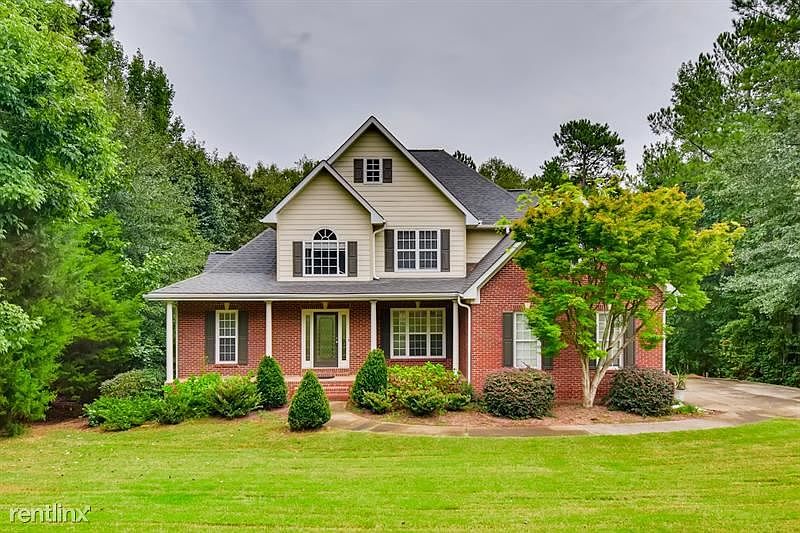 1st image of 1606 Woodridge Bnd