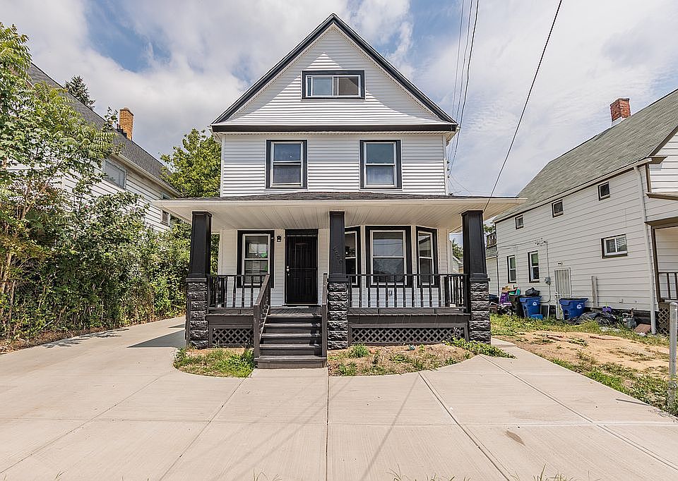 1st image of 4020 Poe Ave