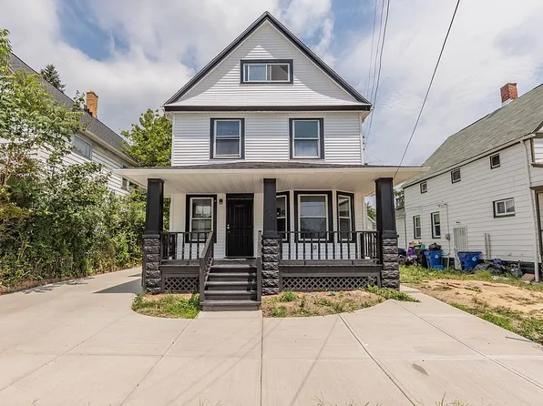 4020 Poe Ave, Cleveland, OH 44109