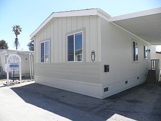 1st image of 925 38th Ave Spc 32