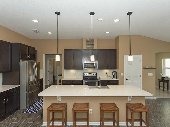 4th image of 9634 Abby Glen Cir