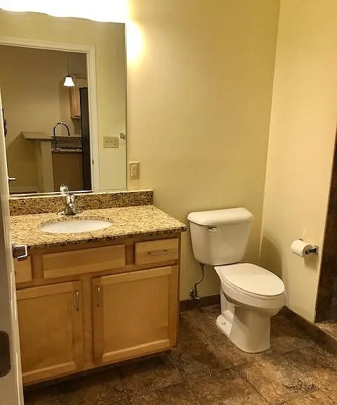 786 Kenmore Ave #11 — Photo 9