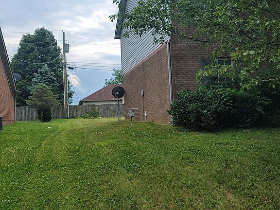 2nd image of 116 Penn Dr