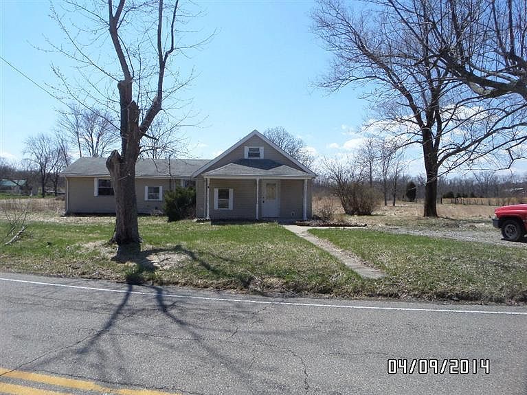 2nd image of 4915 Layhigh Rd