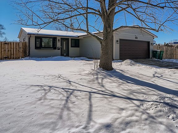2nd image of 18391 N Linda Ln
