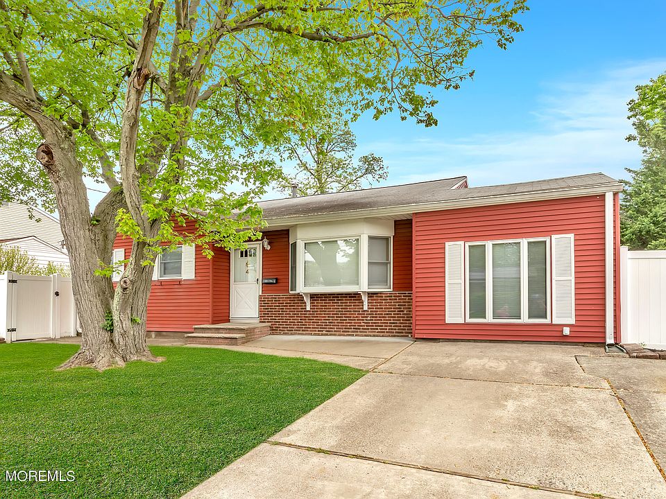 4 Fairview Lane, Hazlet, NJ 07730 Zillow
