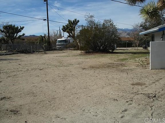 4th image of 6916 La Habra Ave