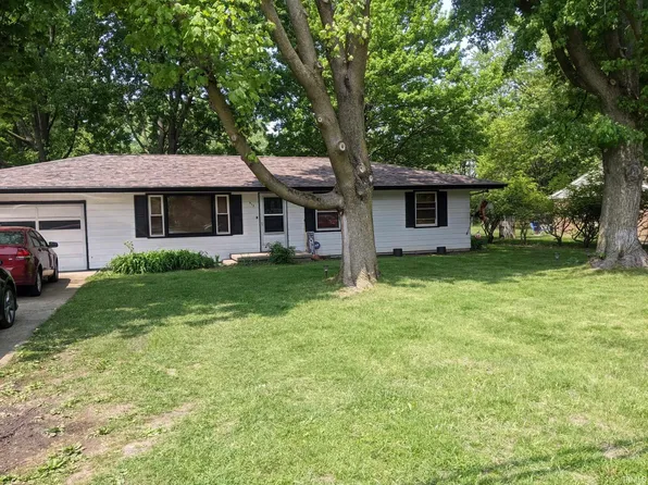 913 N Greene Rd, Goshen, IN 46526