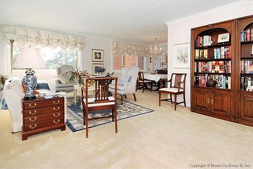 3rd image of 4800 Chevy Chase Dr APT 401