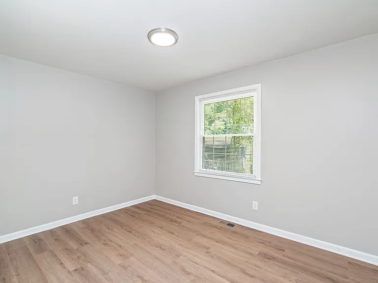 275 Maryville Pike — Photo 16
