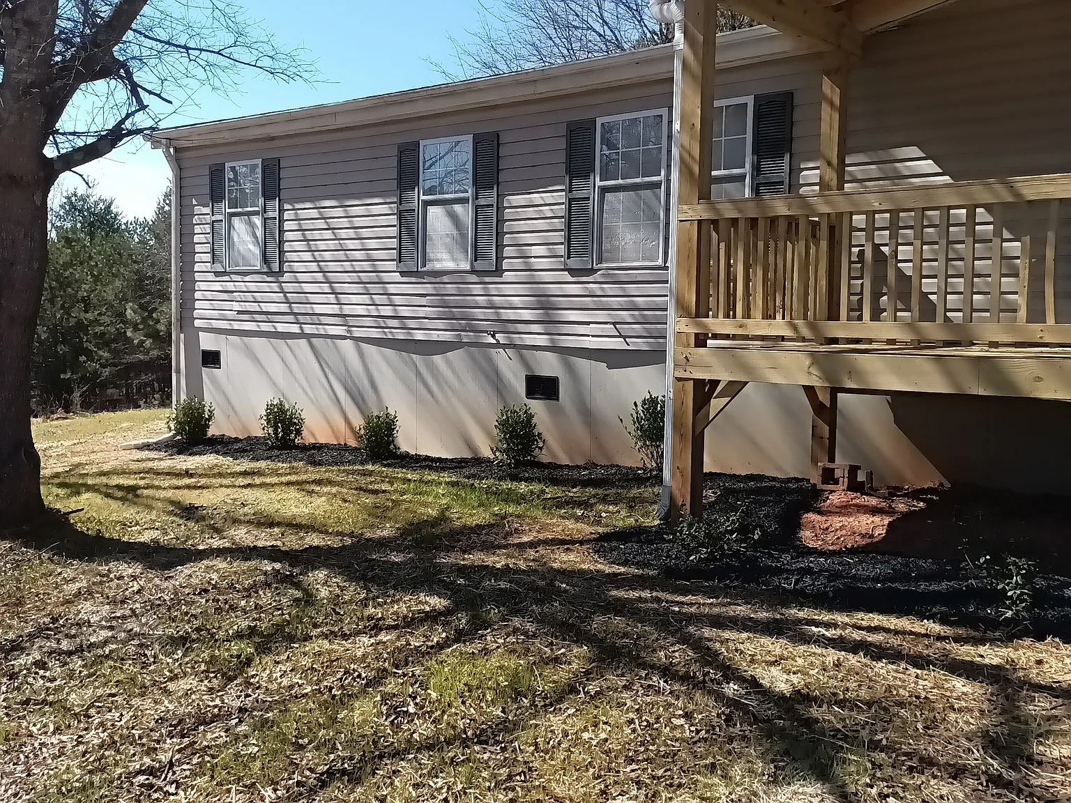 3 bed, 1960 sqft, $1,395 — Photo 3