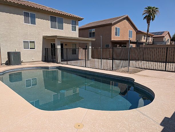 1st image of 1711 W Wilson Ave