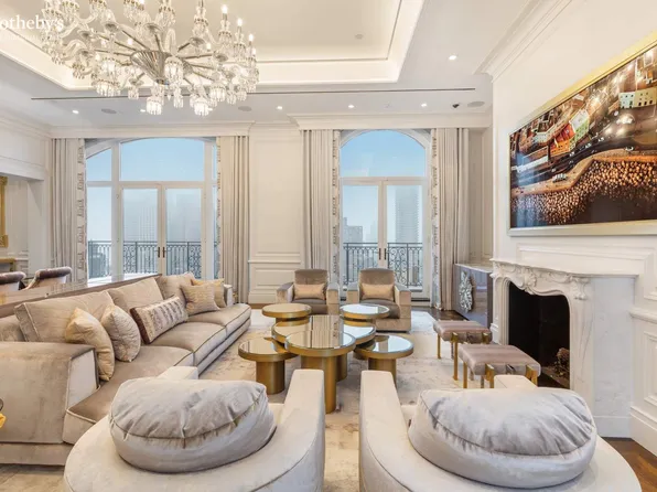 1110 Park Avenue image 3 of 25