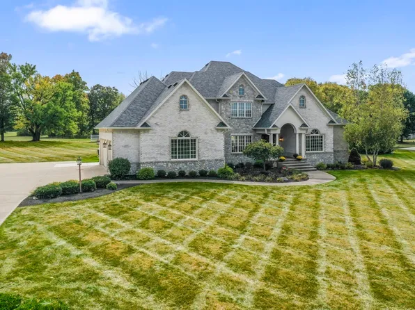 1107 Fox Hollow Rd, New Castle, IN 47362