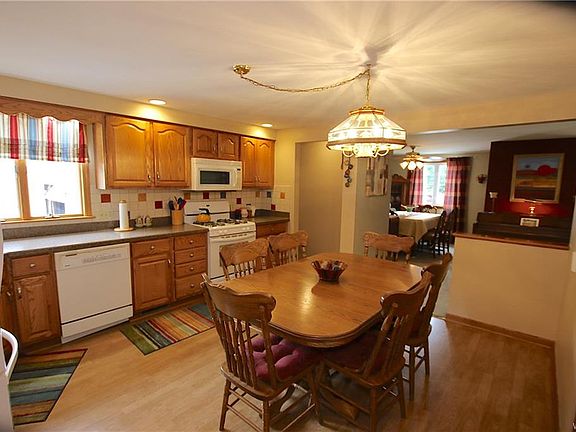4th image of 123 Madaline Ln