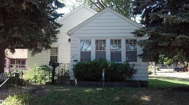 1st image of 457 16th Ave N