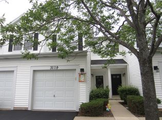 3119 Falling Waters Ln, Lindenhurst, IL 60046