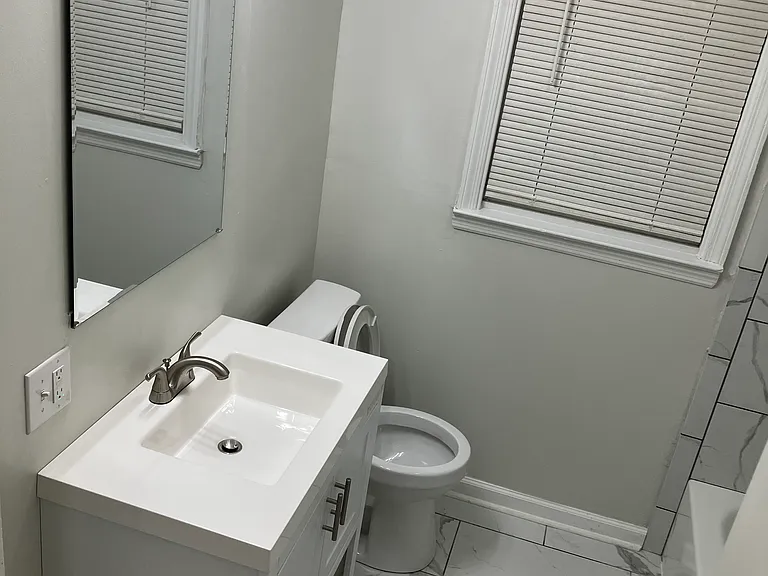 1509 Acacia Dr — Photo 3