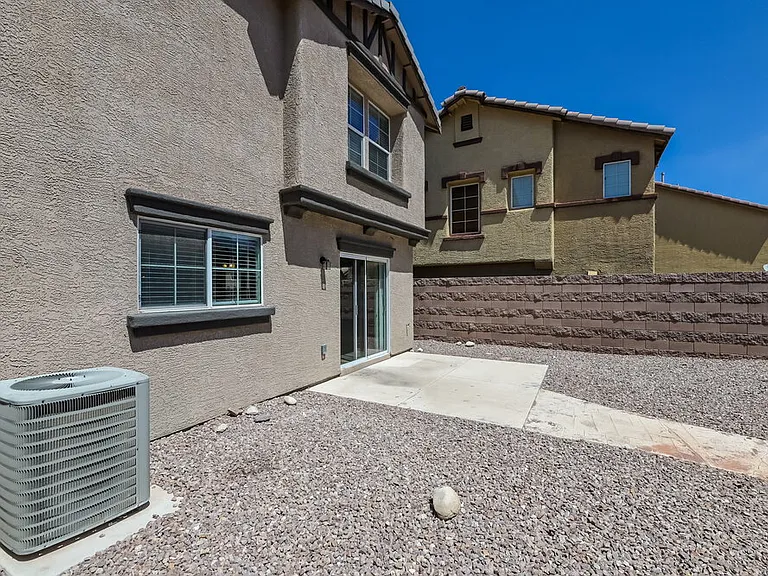 1168 Gecko Rd — Photo 17