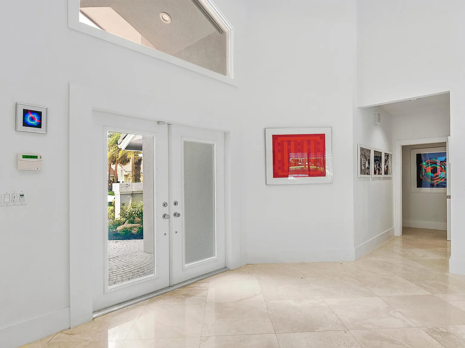 5 bed, 5.0 bath, 3337 sqft, $32,000 — Photo 4