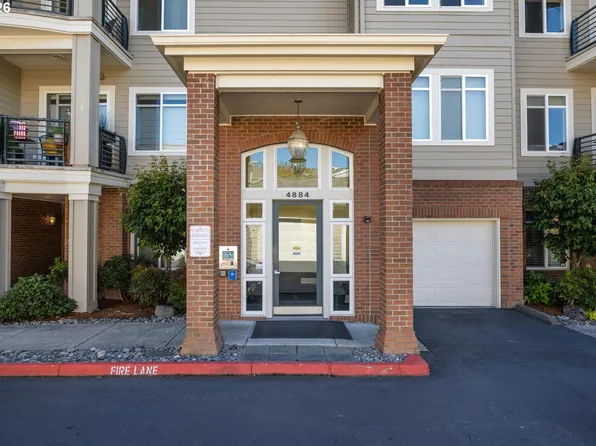 4884 NW Promenade Ter Unit 310, Portland, OR 97229