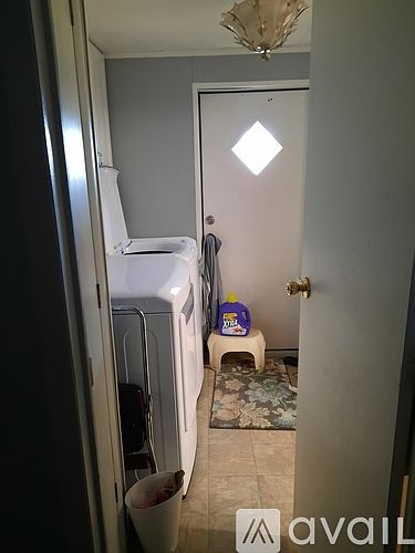 1st image of 148 Woodland Dr