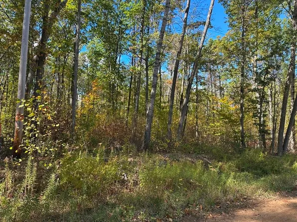 8995 N Harrison Ave, Harrison, MI 48625