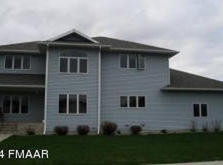 1011 46th Ave N, Fargo, ND 58102