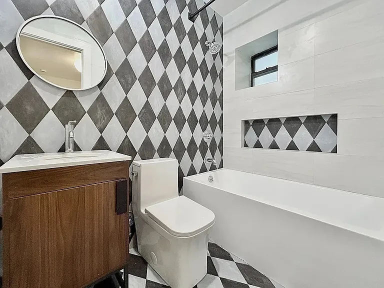 524 W 134th St #1D — Photo 14