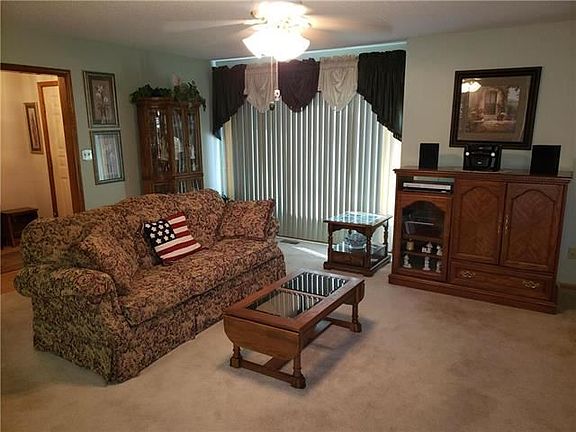 4th image of 2605 S Cochise Ave