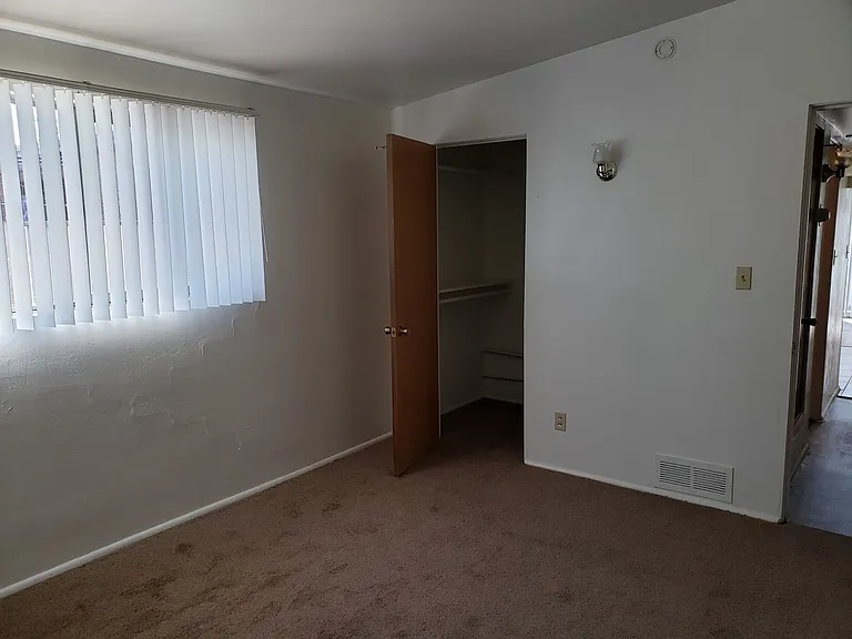 1227 E Drachman St — Photo 17