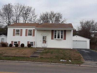 1702 Styer Dr, New Carlisle, OH, 45344