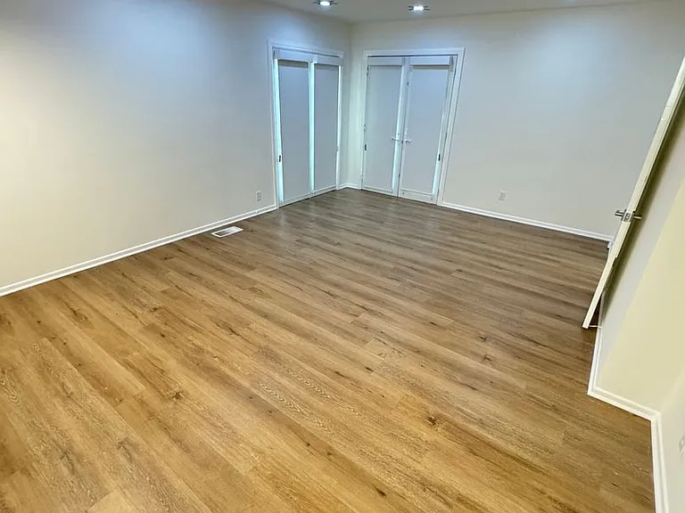 2570 Wallingford Rd — Photo 27