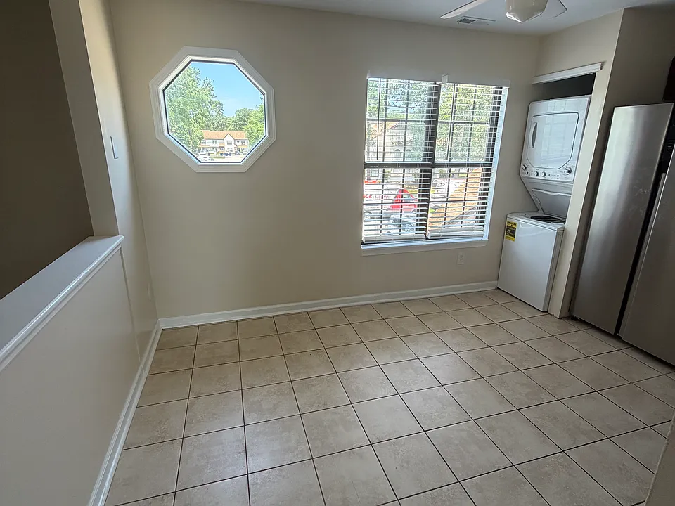 3107 Woodlands Dr #3107