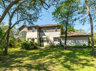 173 Pin Oak Xing, Elgin, TX 78621