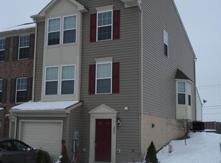 203 Ridge View Ln, Hanover, PA 17331