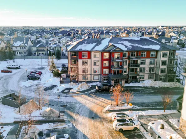 105 Ambleside Dr SW #403, Edmonton, AB T6W 0J4