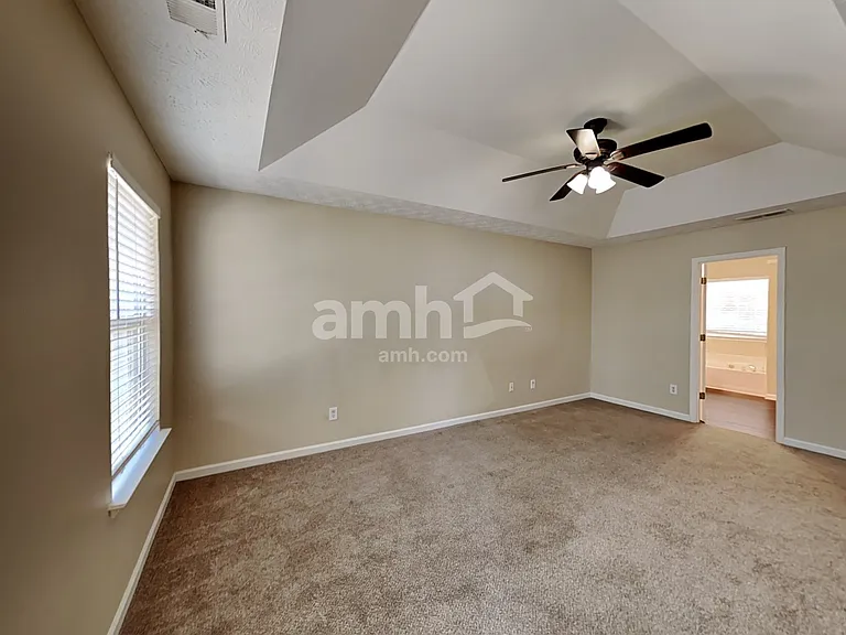 1626 Sparrow Wood Ln SW — Photo 10