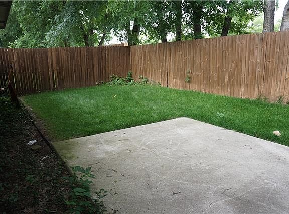 3rd image of 409 Cypress Hill Dr