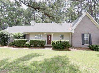 92 Jaan Ct, Thomasville, GA 31757