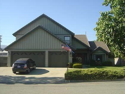 1st image of 129 E Blue Mountain Way