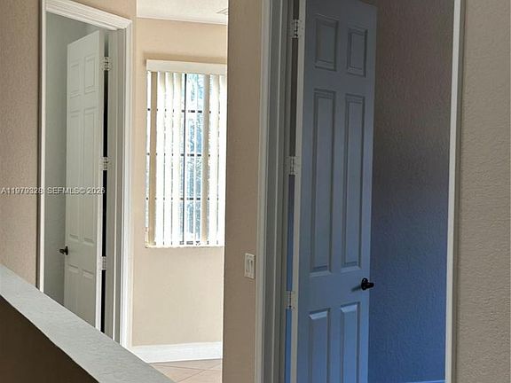 4th image of 2810 Center Court Dr #3-29