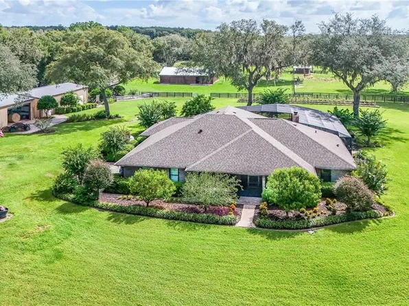 38224 JOURNEY LANE, LADY LAKE, FL 32159