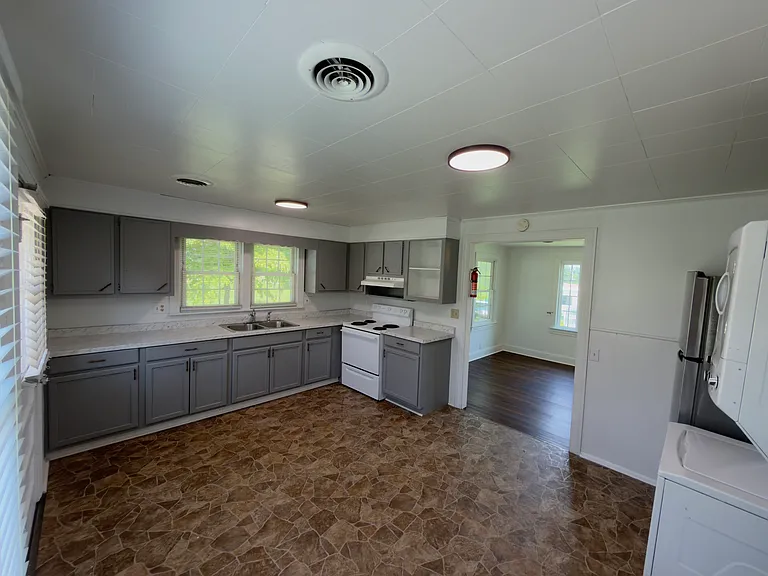 103 Pelican Ln #A — Photo 5
