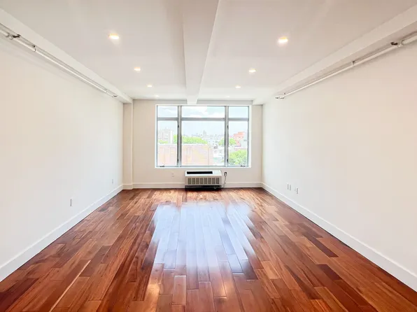96 Steuben St, Brooklyn, NY